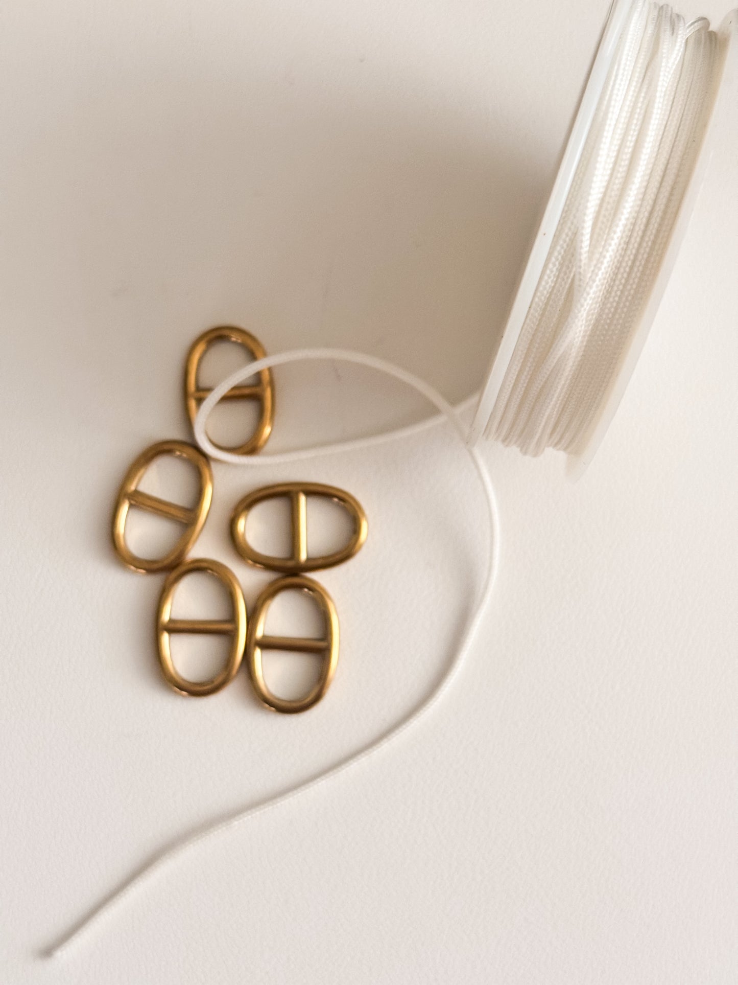 Lea Hilo Bracelet