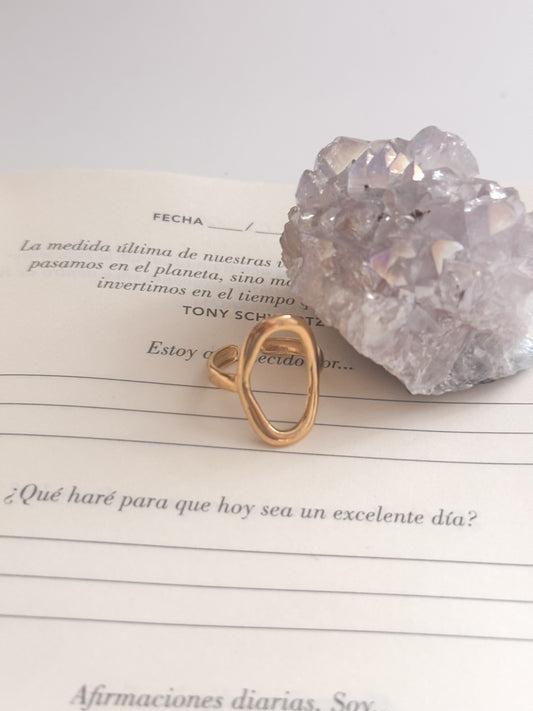 Oval Ring