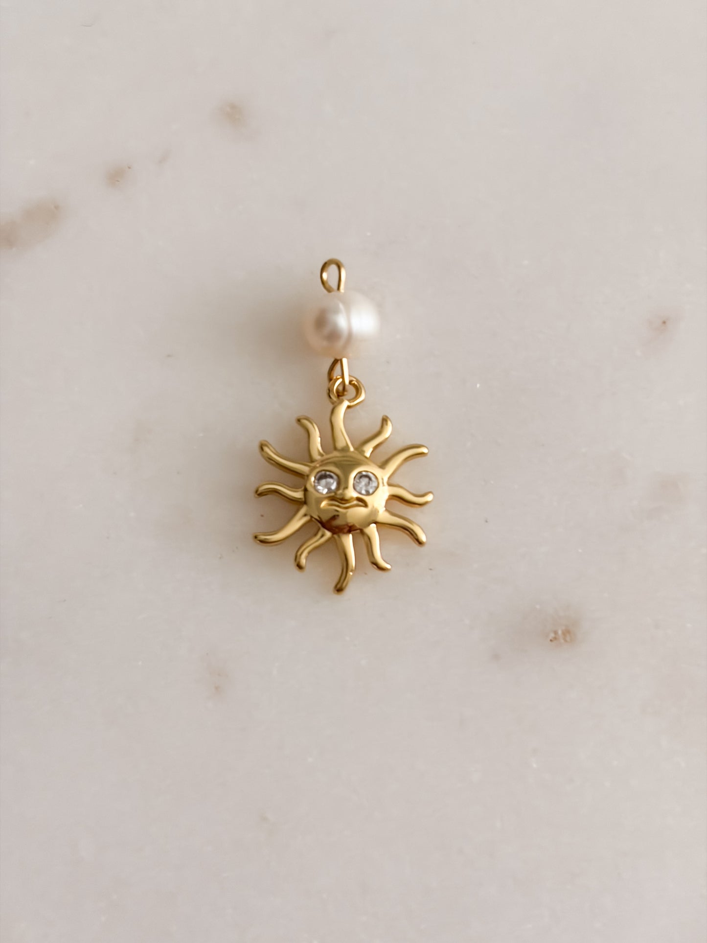 Sol Charm